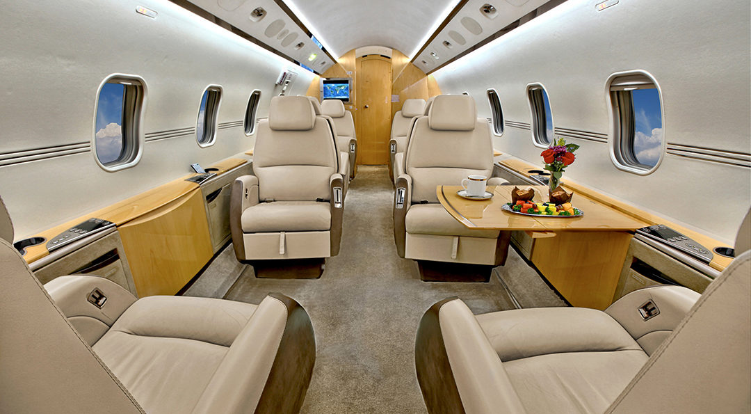 2007 CHALLENGER 300 For Sale