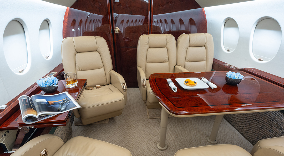 1999 DASSAULT FALCON 2000 For Sale