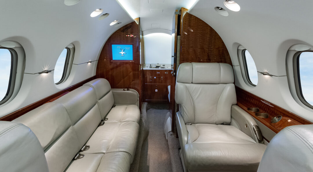2004 HAWKER 800XP For Sale