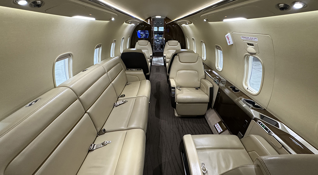 2016 CHALLENGER 350 For Sale