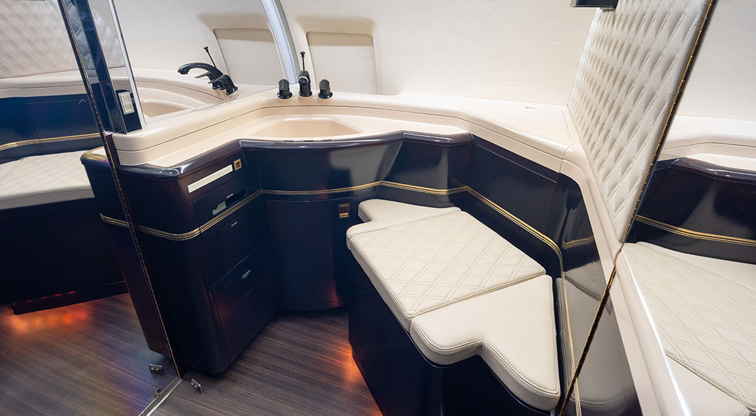 1999 CHALLENGER 604 For Sale
