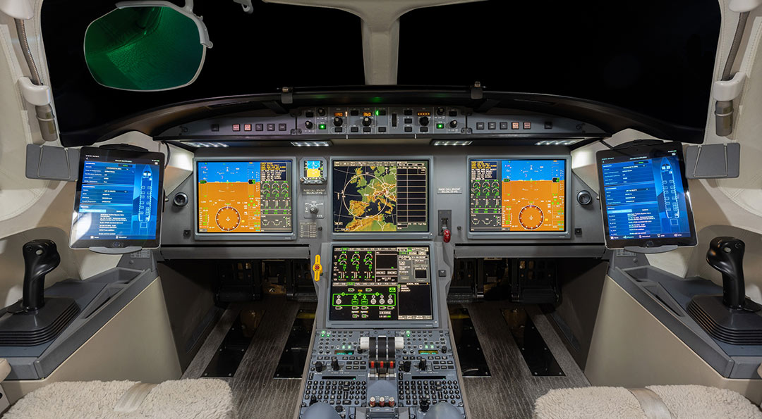 2015 DASSAULT FALCON 7X For Sale